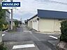 外観：前面道路