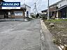 外観：前面道路