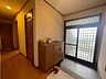 玄関：内玄関「ここに帰ってきたい」と思える、平屋ならではの親しみやすさと落ち着きを感じる玄関まわりです。