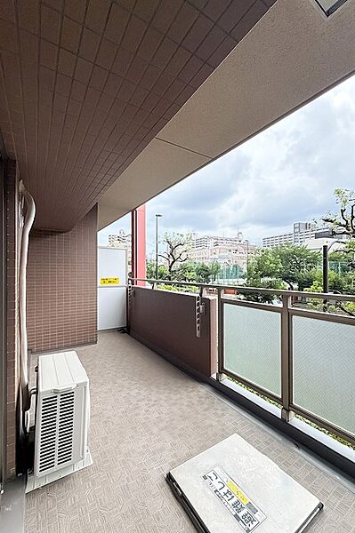バルコニーを拡大表示