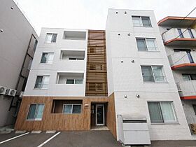 Ｔｅｒｒａｃｅ　Ｈｉｂｉｋｉ  ｜ 北海道札幌市白石区南郷通10丁目北（賃貸マンション1LDK・1階・32.00㎡） その1