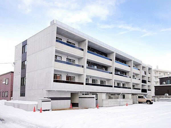apartment 北海道札幌市南区真駒内本町3丁目
地図を見る