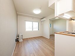 ＡＳＴＥＲ　ＳＨＩＲＯＩＳＨＩ 3階1LDKのリビング/ダイニング