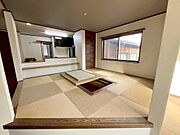 ホッと落ち着く和の空間♪ゆったり寛ぐことができますね♪室内（2025年12月）撮影