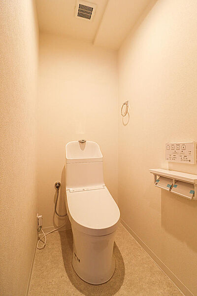 トイレを拡大表示