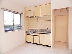 プランドールヤマダ 1階3DKのリビング/ダイニング