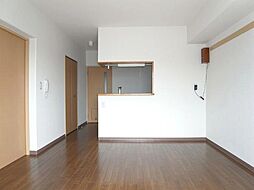 フルーエント芝山 1階2SLDKのリビング/ダイニング