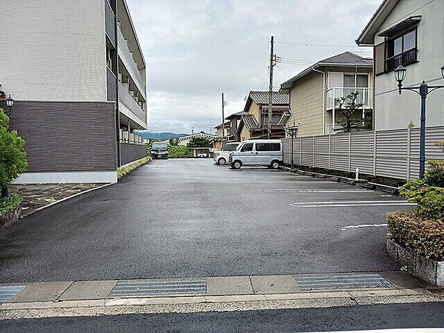 6 / 7