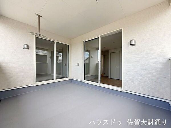 バルコニー