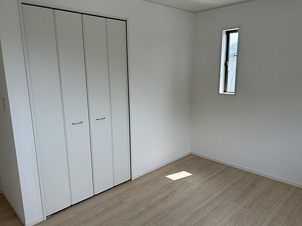 洋室を拡大表示
