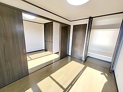 寝室の画像