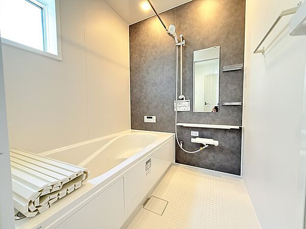 浴室を拡大表示