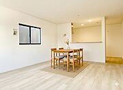 LDK 同社施工例となります。 ※家具はイメージパースとなります。