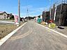 外観：前面道路