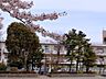 周辺：千葉市立葛城中学校（230m）