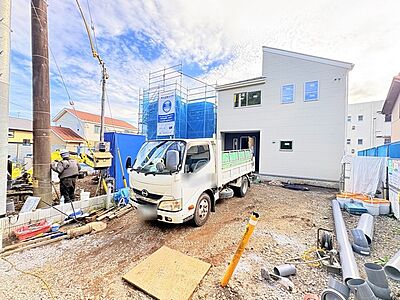 外観:現況;建築中 外観:現況;建築中
