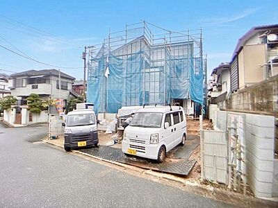外観:現況;建築中 外観:現況;建築中