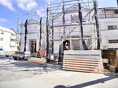 外観:現況;建築中 外観:現況;建築中