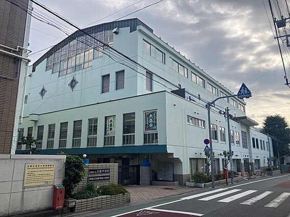 目黒区立下目黒...