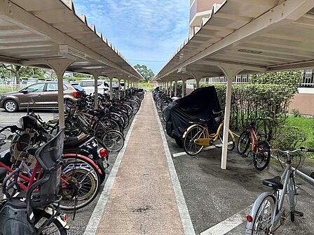 【駐輪場】敷地内に駐輪場があり、十分なスペースを確保しています！