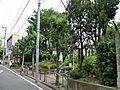 納戸町公園まで...