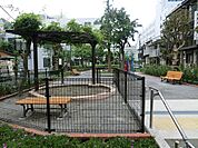 朝日児童遊園まで約1578m