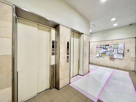 訪れる方へ古来からの伝統美を伝えてくれる空間です。温故知新のコンセプトを静かに力強く表現しています。