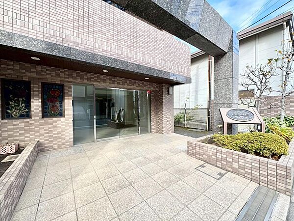 エントランスを拡大表示