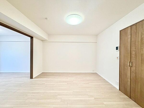 リビング/ダイニングを拡大表示