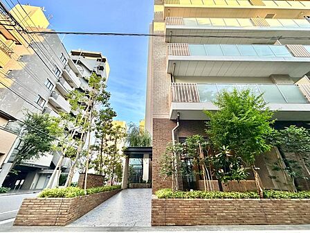 建物の居住性に拘った邸宅は、「落ち着き」と「安らぎ」と「快適」を実現してくれます。