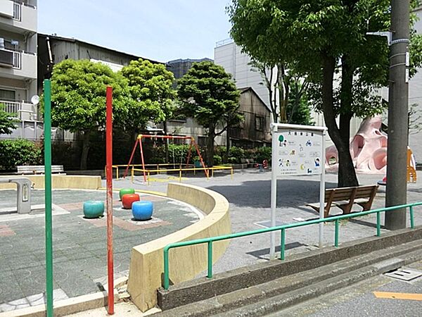 周辺を拡大表示