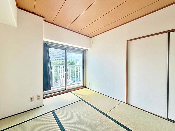 寝室を拡大表示