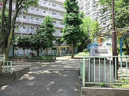 東大久保児童遊園まで約264m