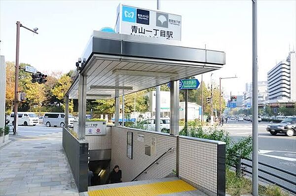 周辺を拡大表示