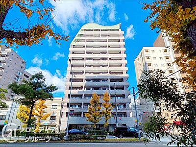 外観:3沿線利用可でアクセス良好!マンションは高い耐久性や断熱・気密性を持ち、耐震性にも優れた鉄骨鉄筋コンクリート構造です。 外観:3沿線利用可でアクセス良好!マンションは高い耐久性や断熱・気密性を持ち、耐震性にも優れた鉄骨鉄筋コンクリート構造です。