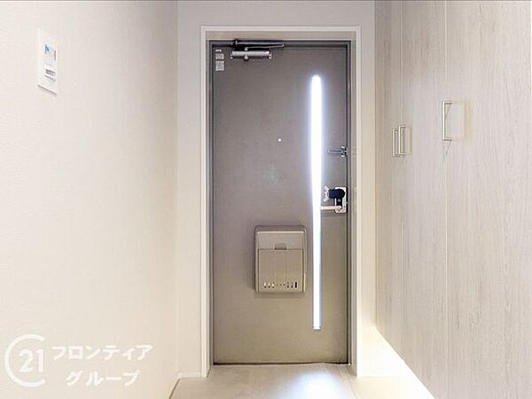 玄関を拡大表示