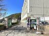 周辺：神戸市立布引中学校 徒歩18分。 1390m