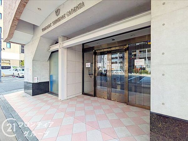 エントランスを拡大表示