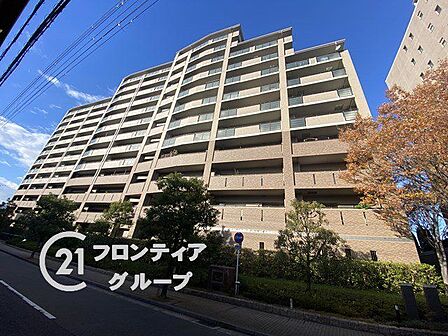 大規模マンションは、充実した共用施設と安心の管理体制で、快適な暮らしを提供する理想的な住環境です！