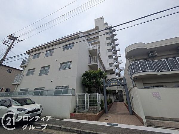 エントランスを拡大表示