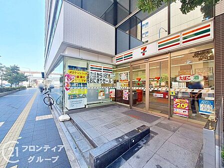 セブンイレブン神戸乙仲通店 徒歩6分。 420m