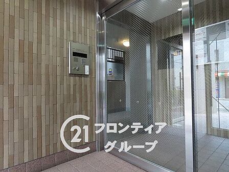 隅々まで清掃が行き届いた清潔な空間は、管理の質の高さを物語っていますね!日々の暮らしに安心感と快適さをプラスしてくれる充実の設備が整っており、心地よい毎日を過ごせるのが嬉しいポイントですね!