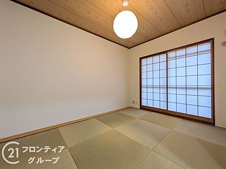 住まい選びは、価格や立地だけでなく、将来の暮らし方まで含めて考えることが大切です。今の段階で気になっていることを、まずスタッフに話してみてください