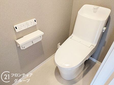 はじめてのマイホーム購入は、わからないことだらけで当然です。資金計画から物件選びまで、順を追ってスタッフが一緒に考えていきます