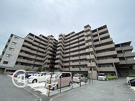 マイホームは一生に一度の大きな買い物だからこそ、納得いくまで情報を集めてほしいと思います。疑問はどんどんスタッフにぶつけてください