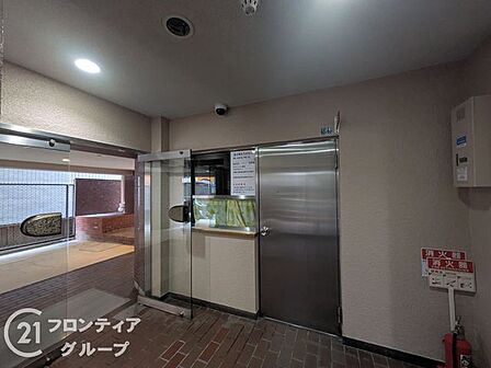 住まい選びは、価格や立地だけでなく、将来の暮らし方まで含めて考えることが大切です。今の段階で気になっていることを、まずスタッフに話してみてください