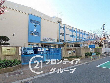 神戸市立明親小学校 徒歩2分。 160m