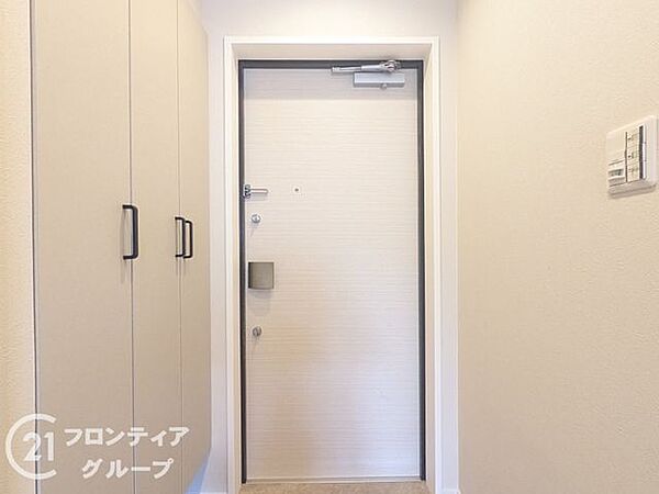 玄関を拡大表示