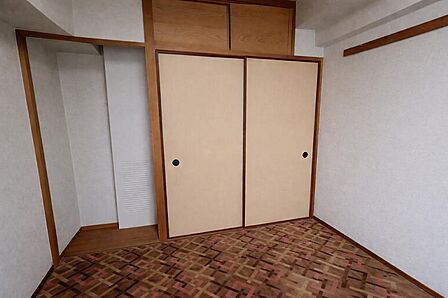 書斎など多目的に活用できます。