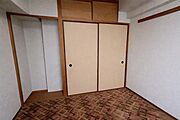 書斎など多目的に活用できます。